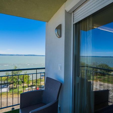 Myflat Top Panorama 909 Apartment Siófok Eksteriør billede